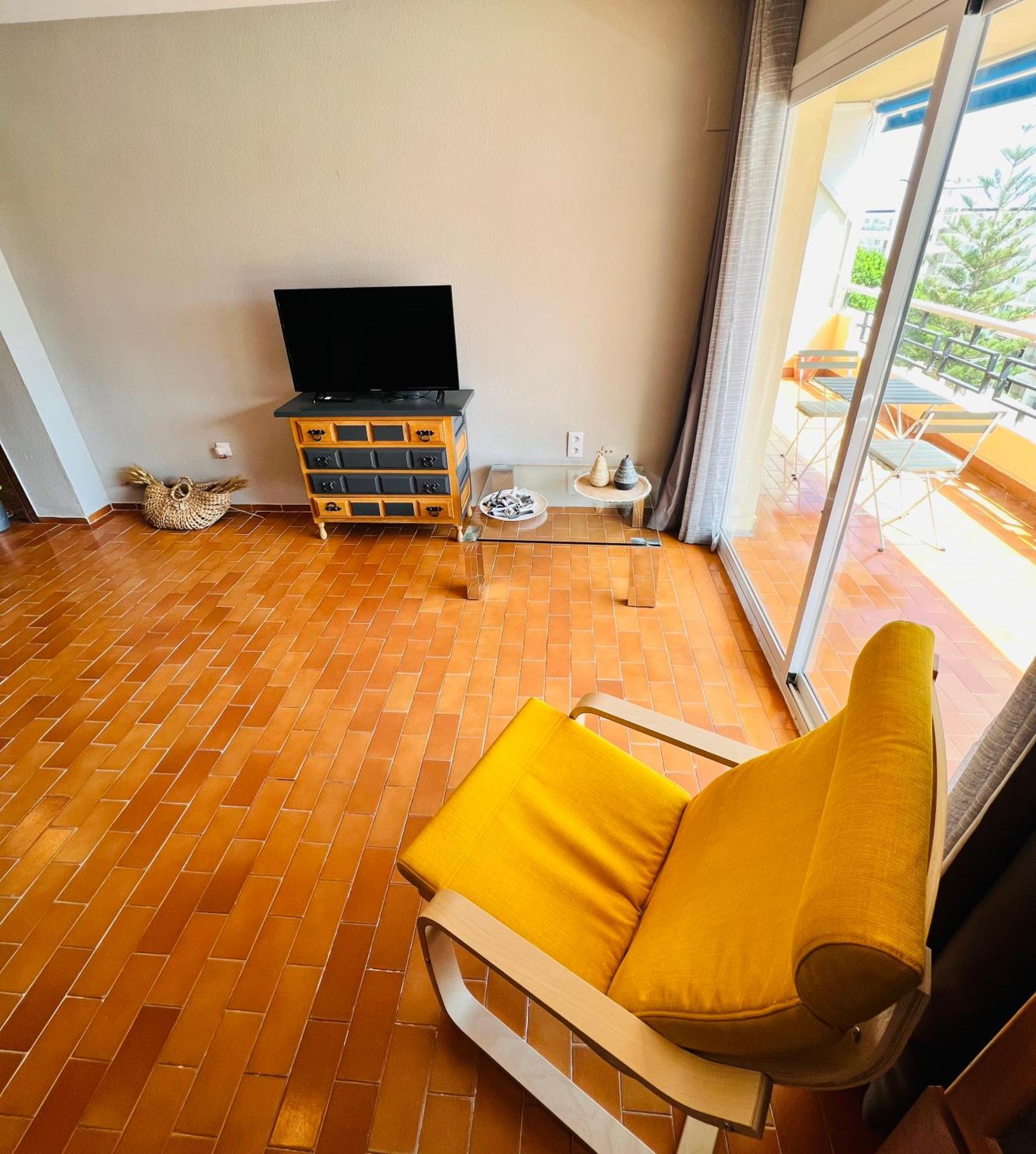 Апартаменти Torremolinos Carihuela Nucleo Cristal Екстер'єр фото